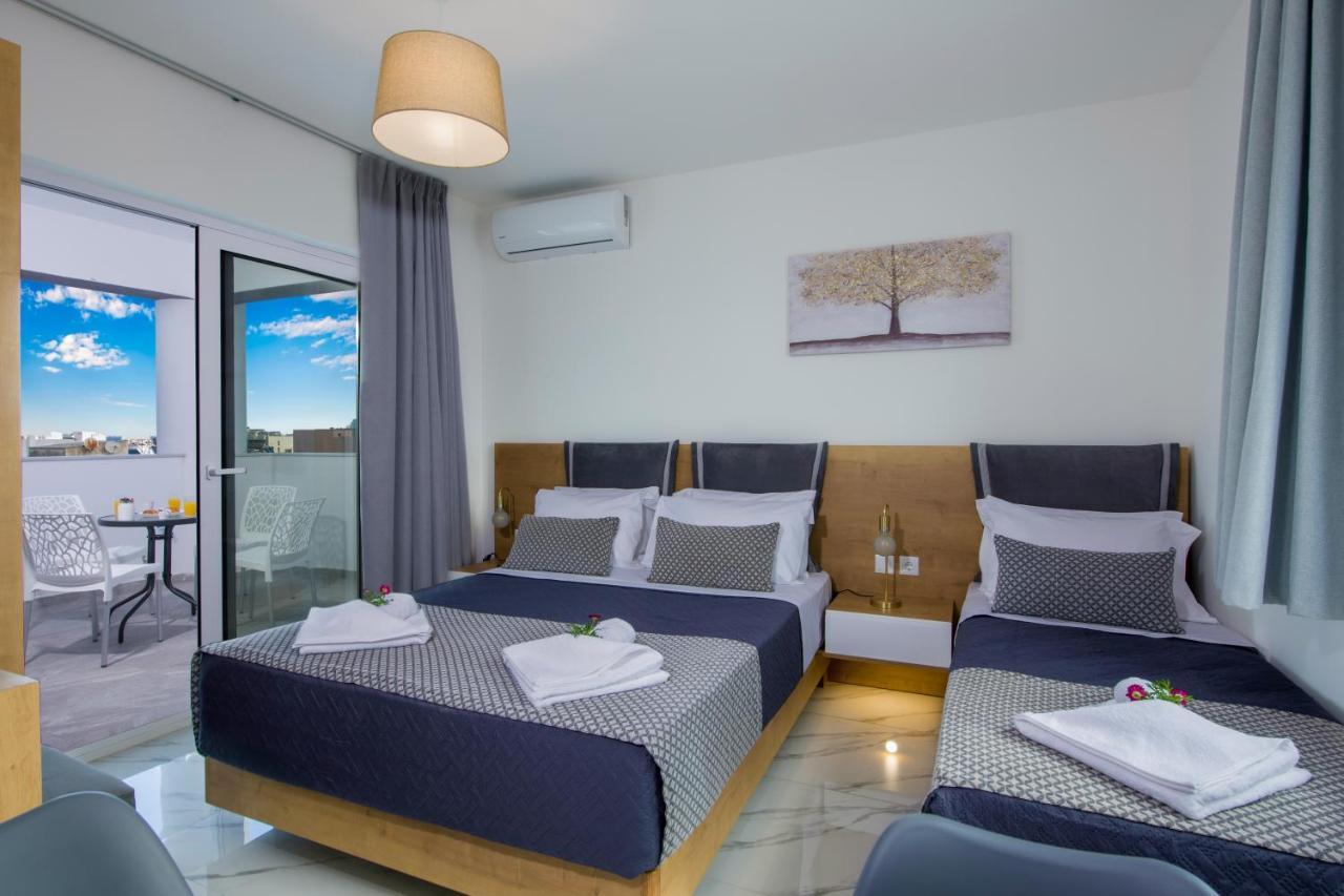 Deluxe City Hotel Chrissi Akti Chania Exterior foto