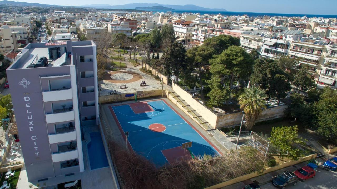 Deluxe City Hotel Chrissi Akti Chania Exterior foto