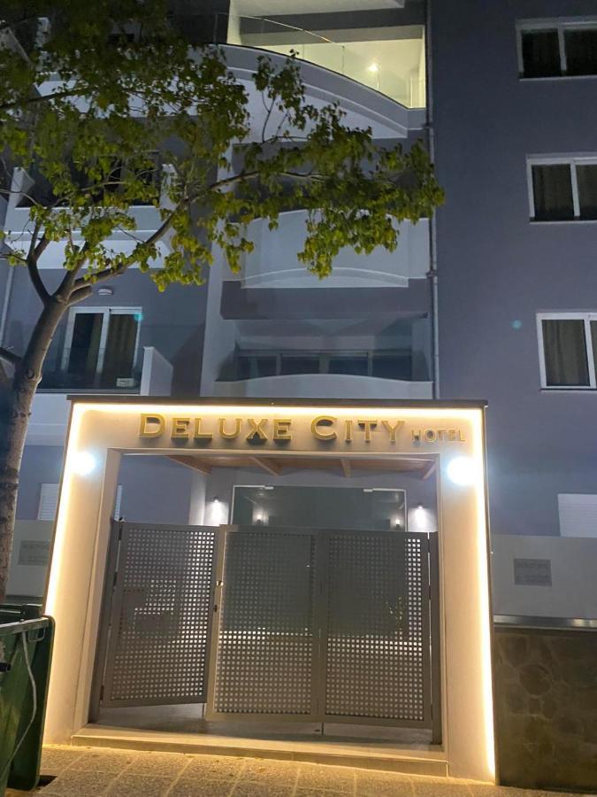 Deluxe City Hotel Chrissi Akti Chania Exterior foto